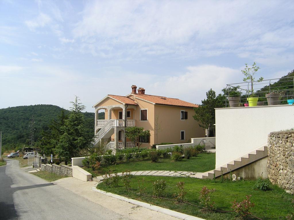 Apartments Rajkovic Лабин Экстерьер фото