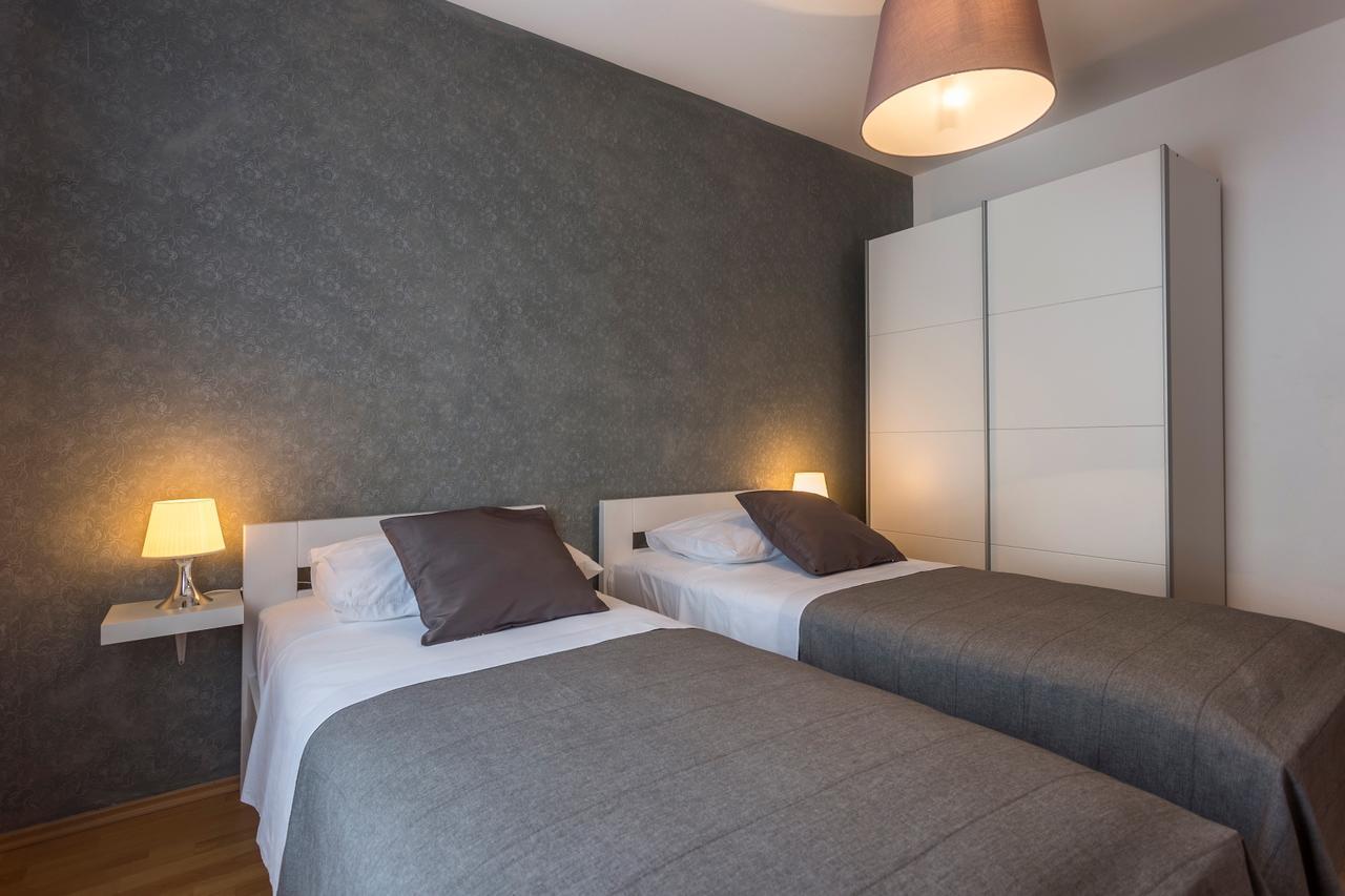 Apartments Rajkovic Лабин Экстерьер фото